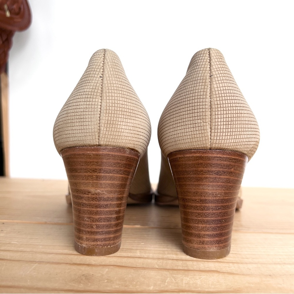 Vintage 1990s 2000s Never Worn Joan & David Sz 8 Suede Heels - Picture 6 of 9